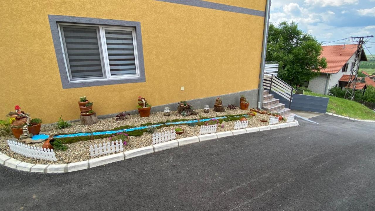 Apartman-Suite "Marinero" Vrsac Exterior photo